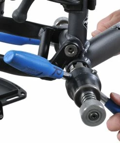 Bike-Discount Taraudage Et Fraisage à Plat Du Boitier De Pédalier